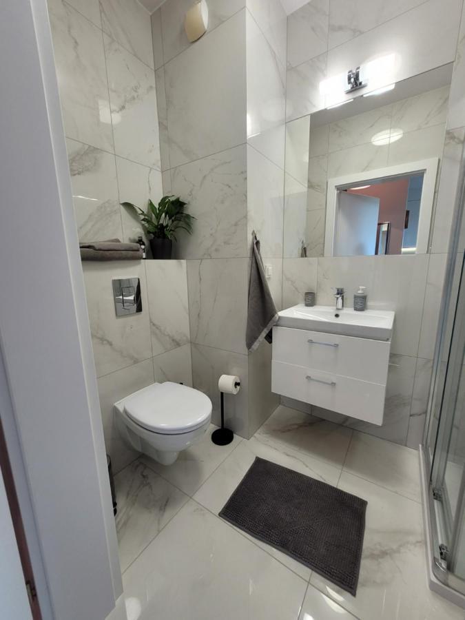 Vizzit Us Premium Apartments Marina Mokotow Warsaw Exterior photo